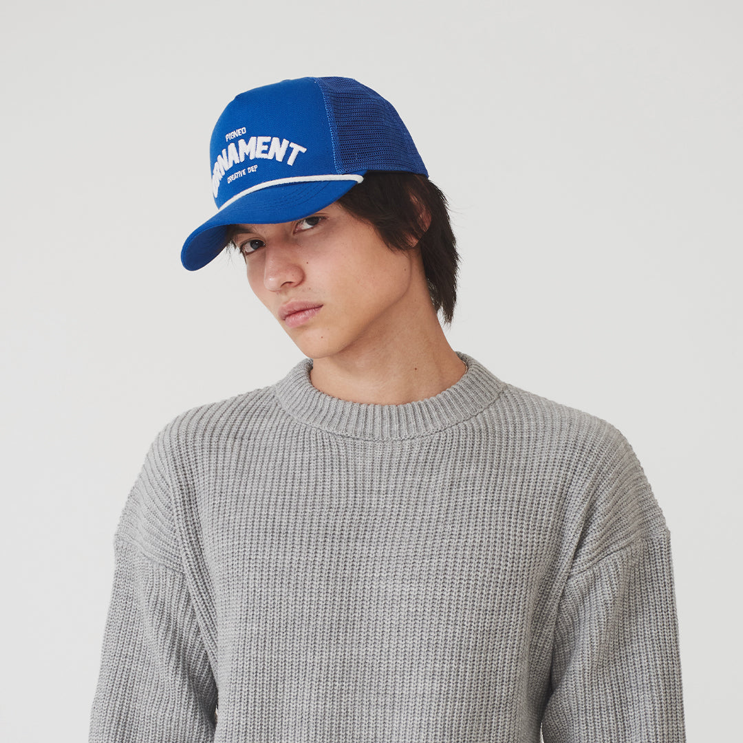 Gorra azul - tracker