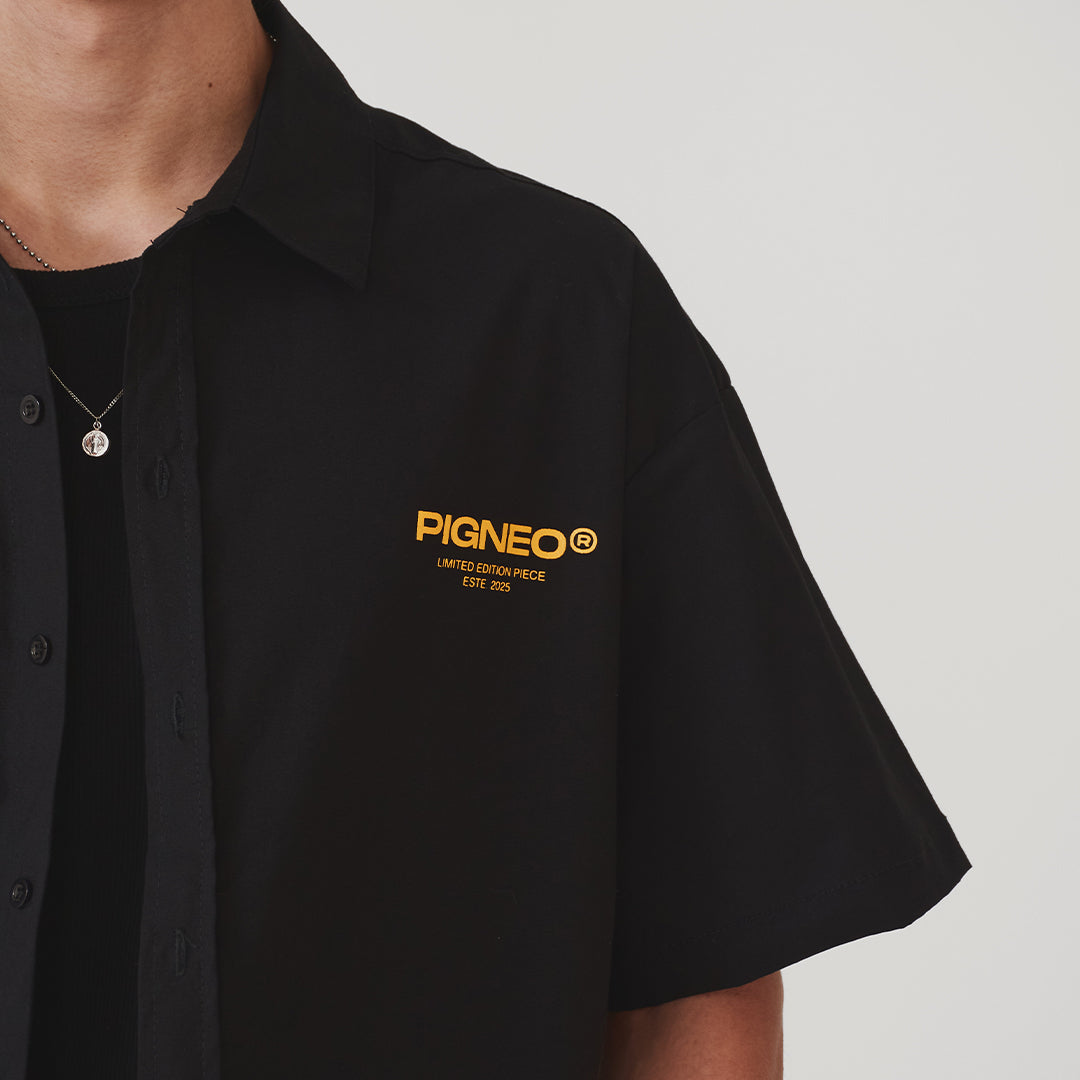 Camisa Negra de botón - Boxy